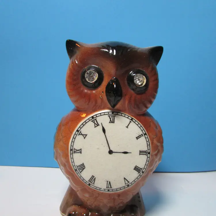 vintage Lefton owl wall pocket faux clock wall decor