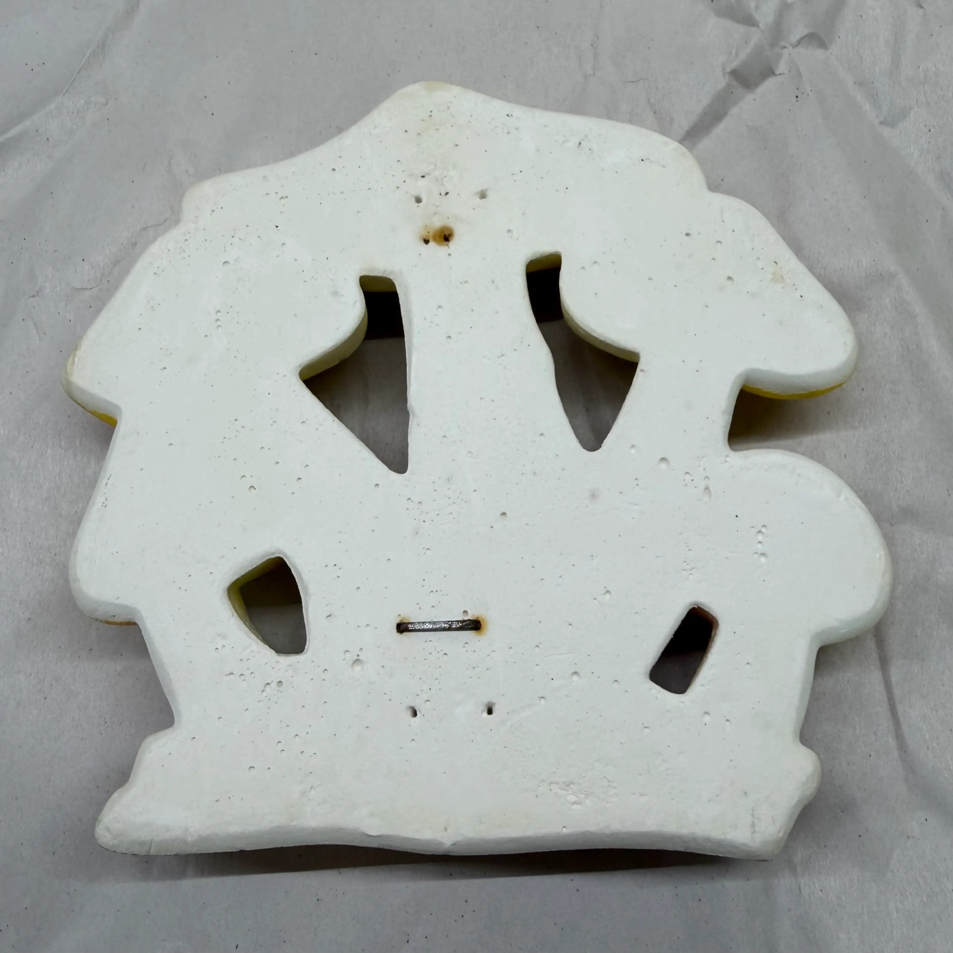 Image 2 of 6