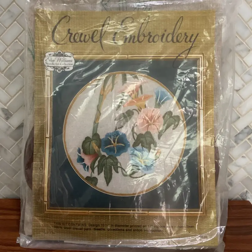 104c Crewel  Embroidery Kit