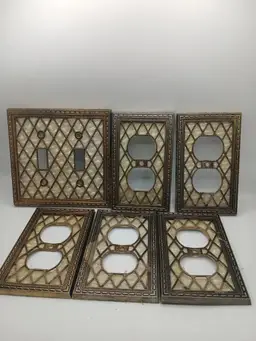 ✨️1976 Faux Mother of Pearl American Tack & Hardware Light Switch Plate & Outlet Plates Covers✨️️