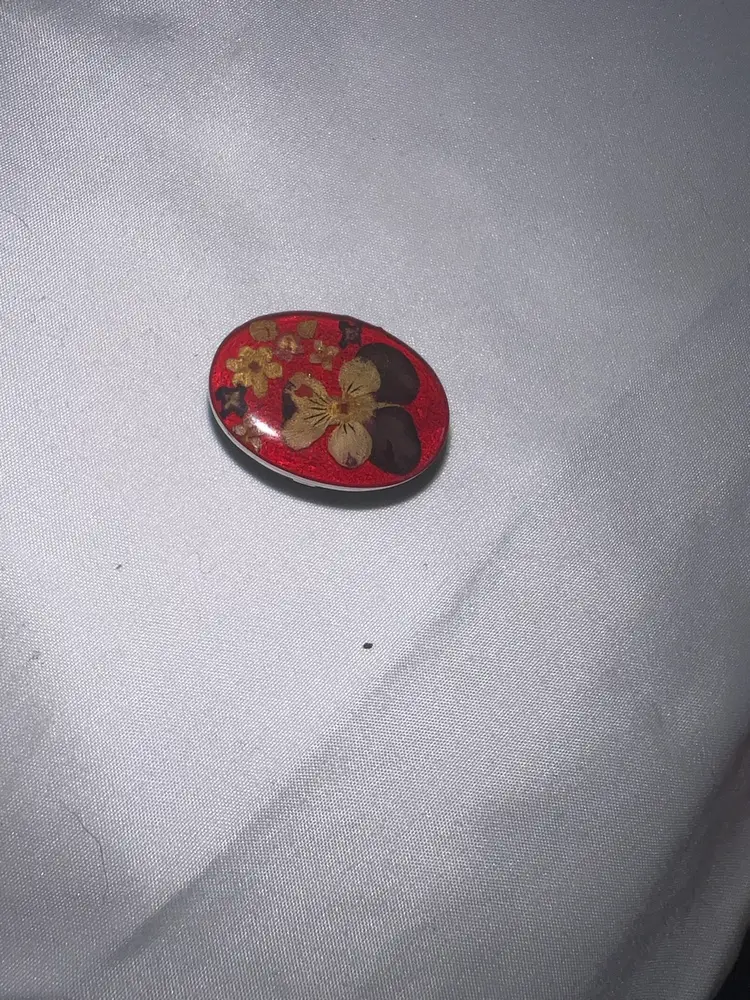 
11.2g 925 Silver Floral Mini Trinket Box