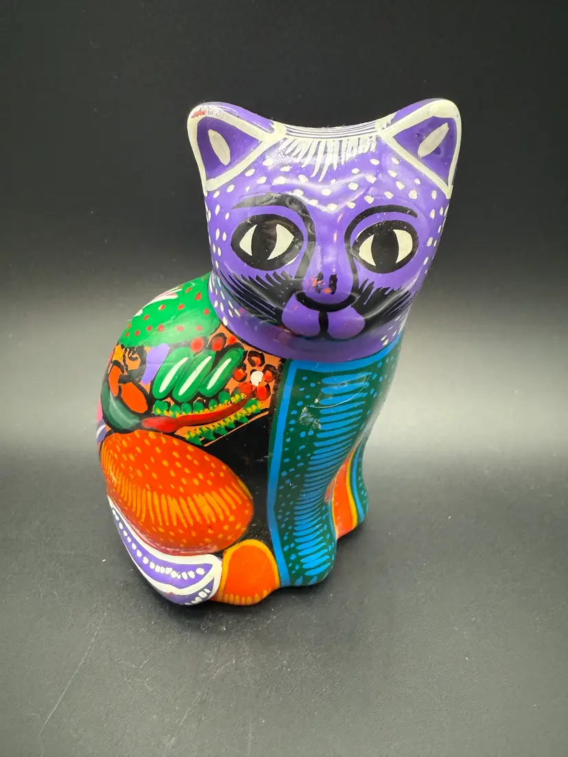 Talavera Mexican Folk Art Cat Clay Pottery Multi-colored UV Reactive Paint