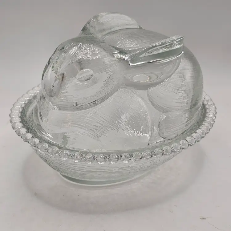 Vintage Indiana Glass rabbit bunny on nest clear
