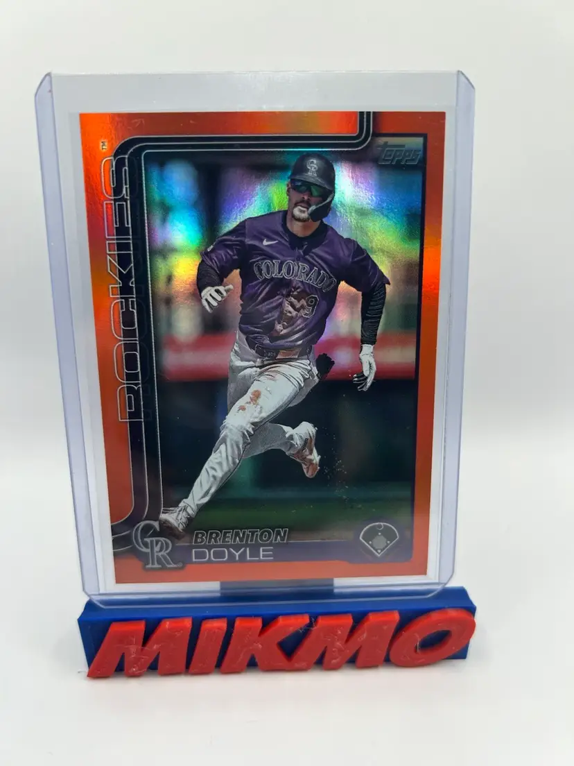 Brenton Doyle 2025 Topps Series 1 Orange /25