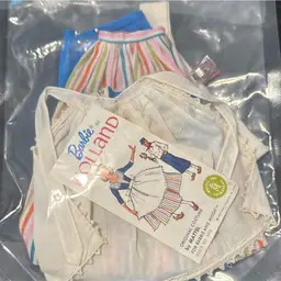 Vintage Ken Holland Ensemble