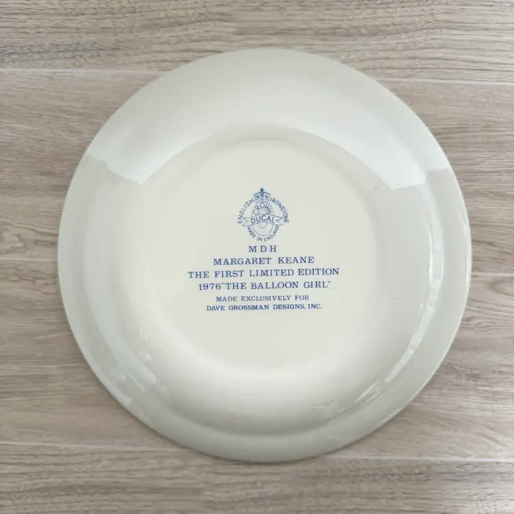 Vintage Margaret keen first limited edition 1976 
“ the balloon girl” collectors plate