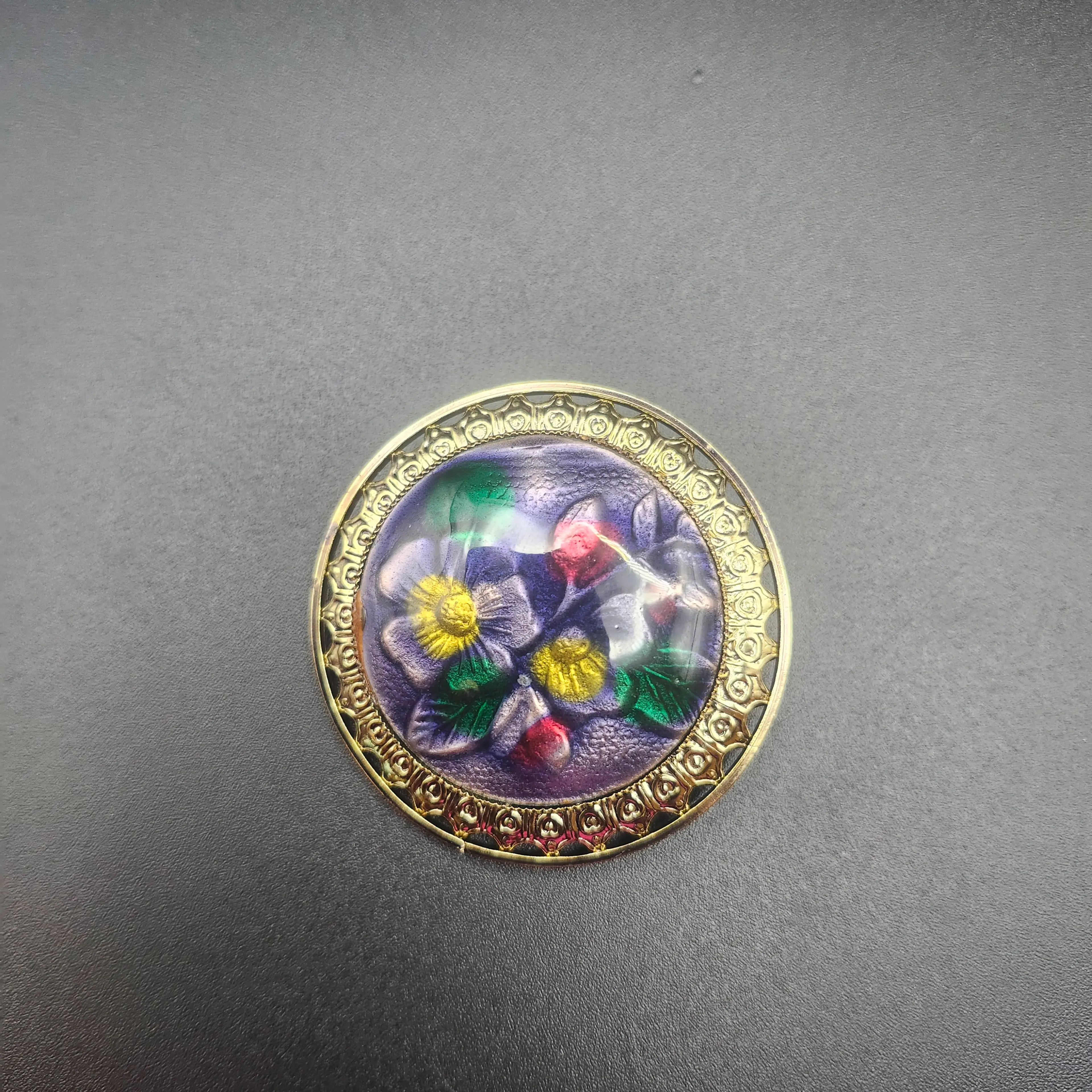 Image 2 of 7