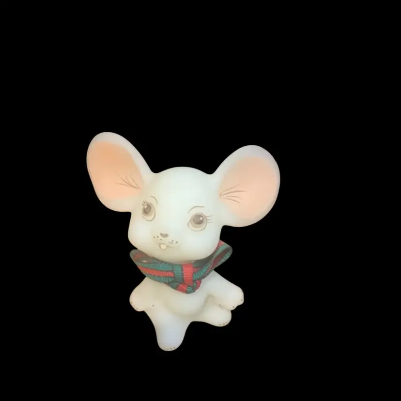 Fenton Hand Painted Mouse Signed 3 X 2.5 Inches