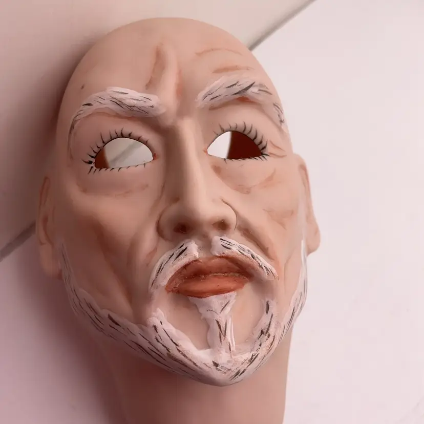 ODD VTG 1990 Merlin #107 Doll Head Blank 4" Anita ?