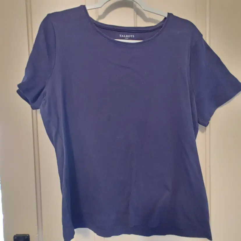 Top- Brand: Talbots. Size XL. Navy top. Material- 100% pima cotton. No callouts.