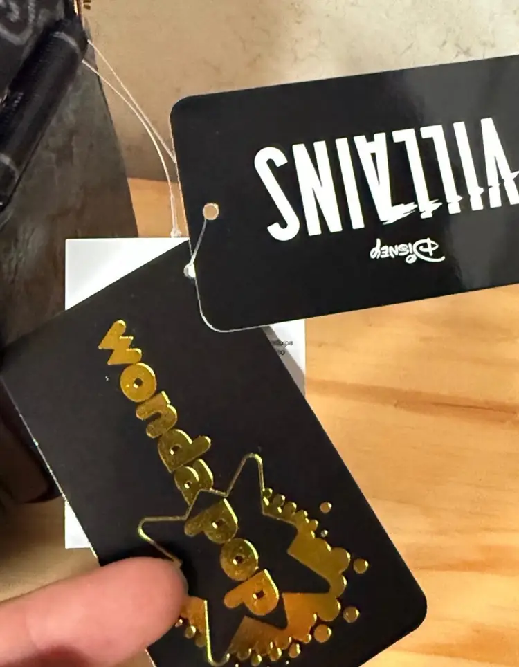 WondaPop Disney Villains Luxe 8" Crossbody Bag featuring Maleficent