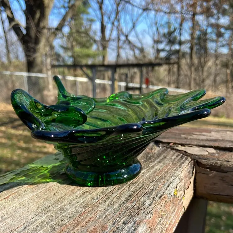 Green Glass, Folded & Swirled Candy Bowl /  Trinket Dish With Pedestal. Unmarked. 6.75”l x 5.25”w x 2.75”h.