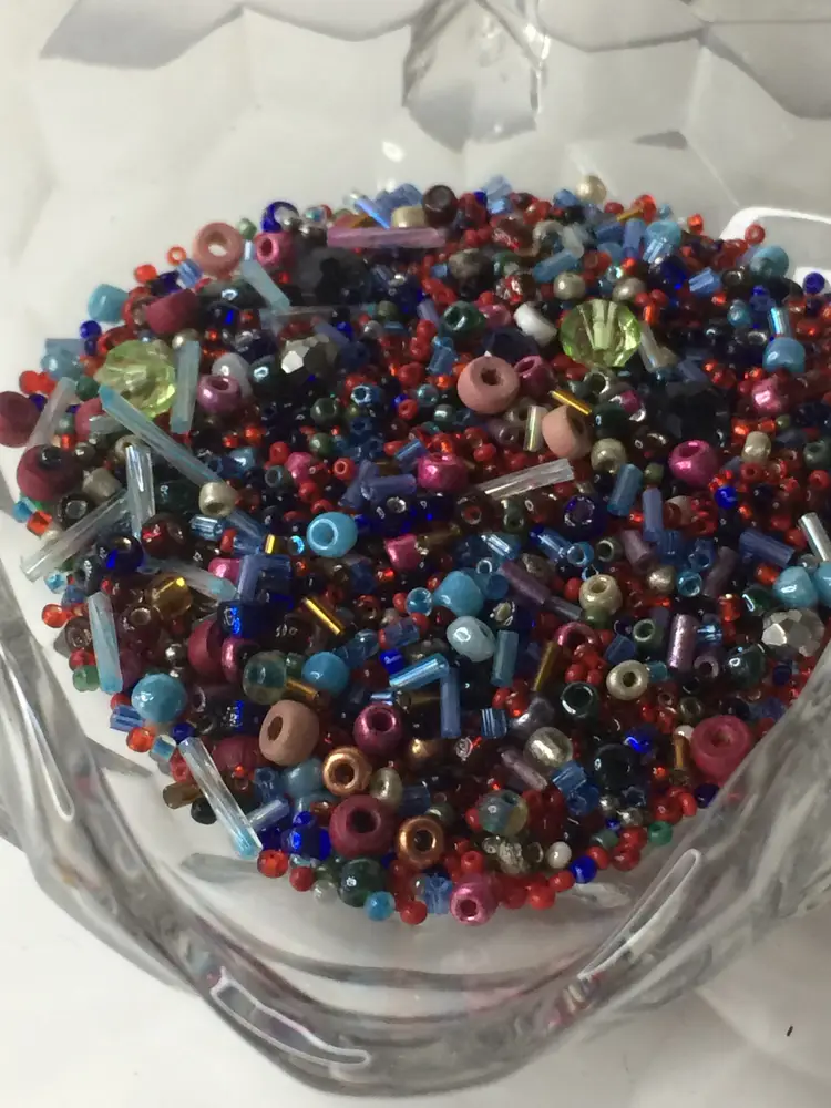 Never Used Dark Blue Blended Colored Beads 2 oz. Great for crafting or jewelry making!