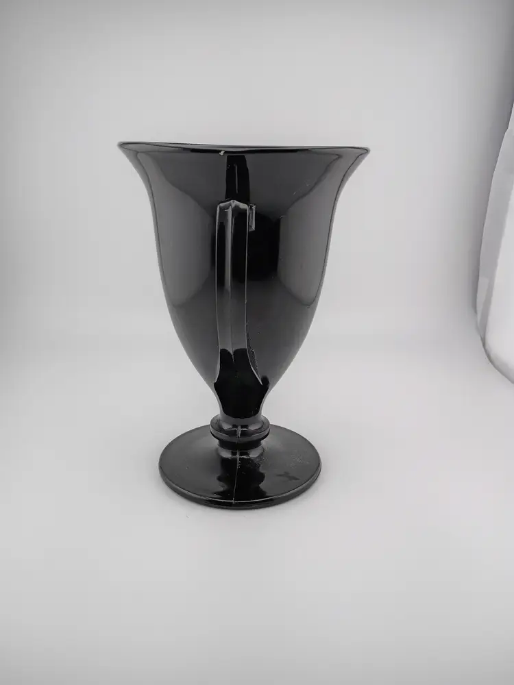 LE Smith black amthyst "loving cup"