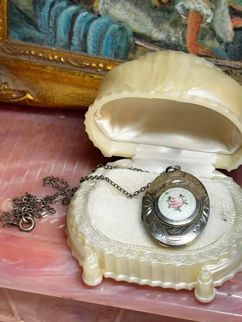 Vintage Sterling Silver Guilloche Enamel Locket