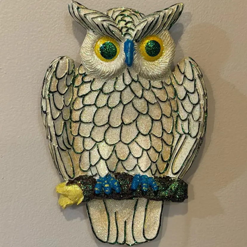 Glitter Owl Wall Hanger 9”