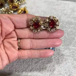 #59 - Vintage Signed Jewelry Just In Time For Holidays!!! Item As Seen