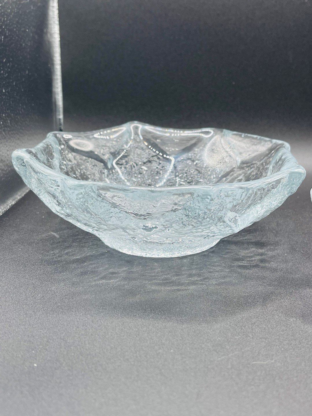 Niknax · Vintage Blenko Crystal Sunflower Bowls