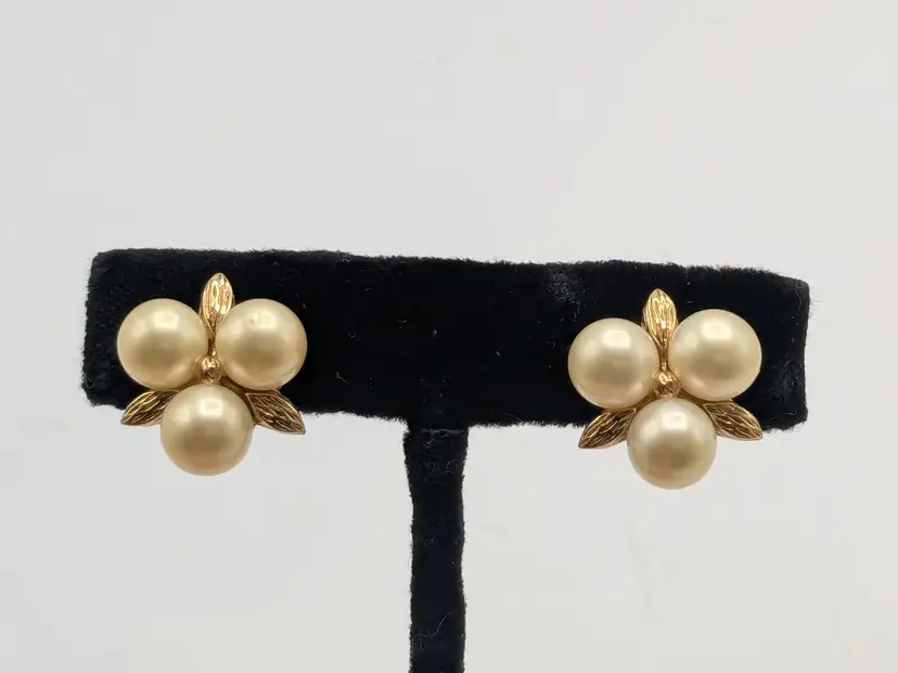 Vintage Ciner Gold Tone Faux Pearl Pierced Earrings