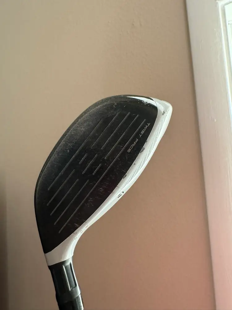 TaylorMade Sim Max D 16º 3 Fairway Wood UST Helium Regular Graphite w/ HC