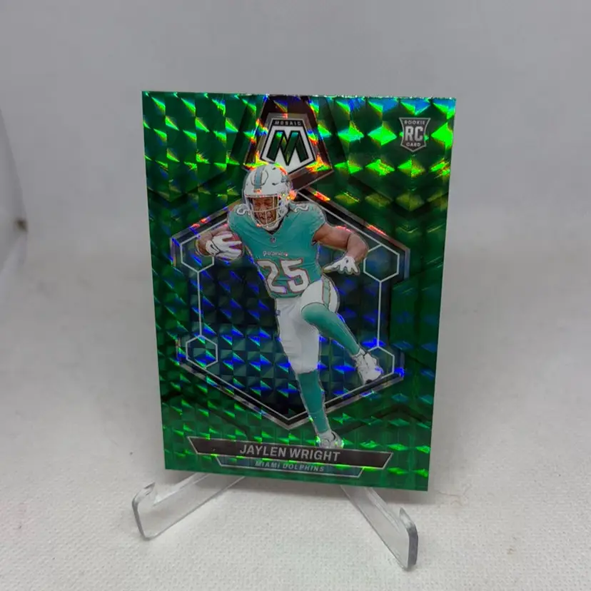 2024 Panini Mosaic Jaylen Wright RC #383 Green Mosaic Prizm  Miami Dolphins Rookie