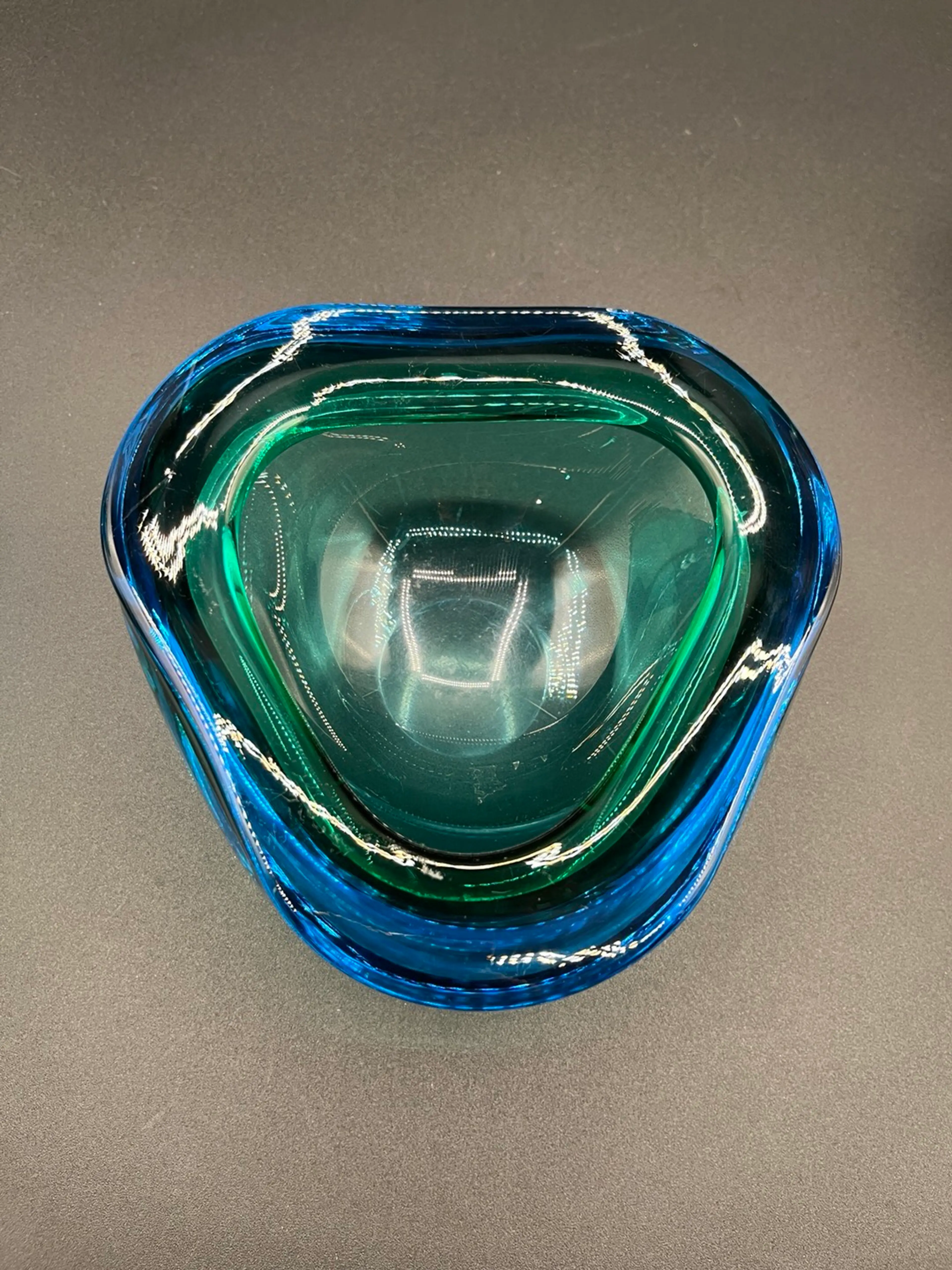 Image 2 of 10