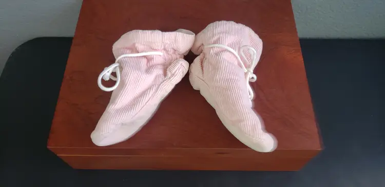 1960s Pink Corduroy Vintage Baby Booties - TV Booties by Patee