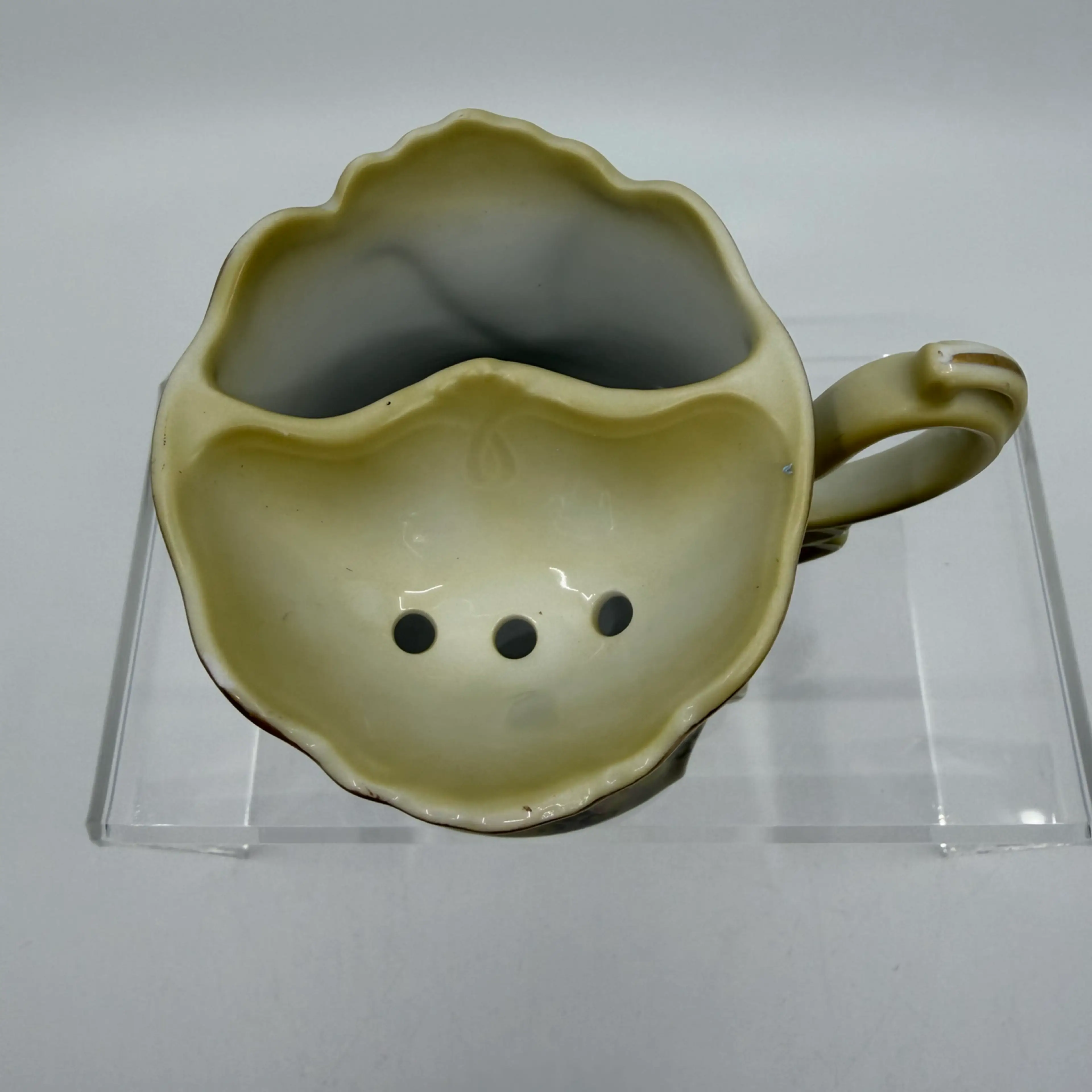 Image 2 of 7