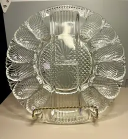Vintage LE Smith Deep Well Deviled Egg & Relish Tray Pineapple Pattern