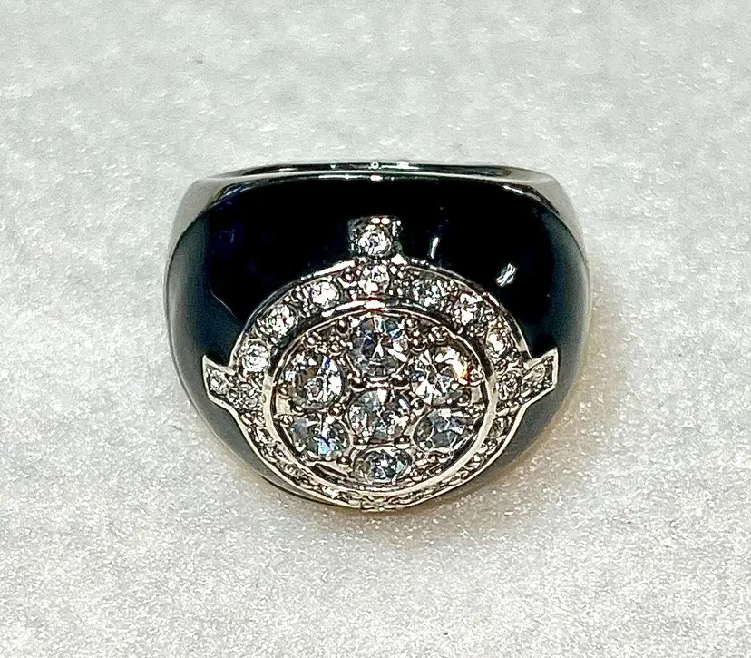 Silver Tone with Black Gem, Rhinestones Ring. Size 6.5