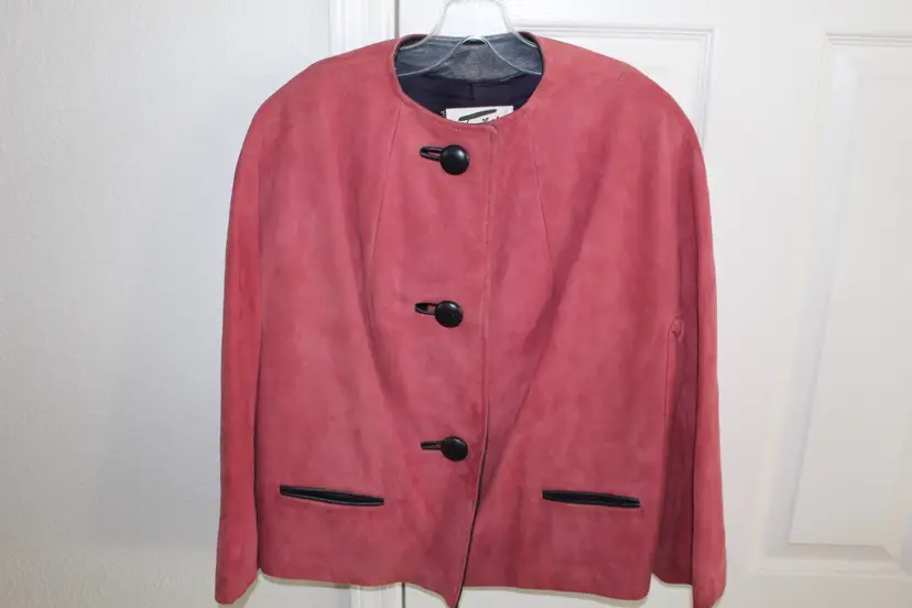 Vintage Jennifers of Scottsdale Pink Suede Jacket estimated to be size M