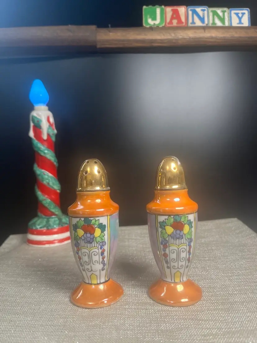 Made in Japan-Lusterware Salt & Pepper Shakers