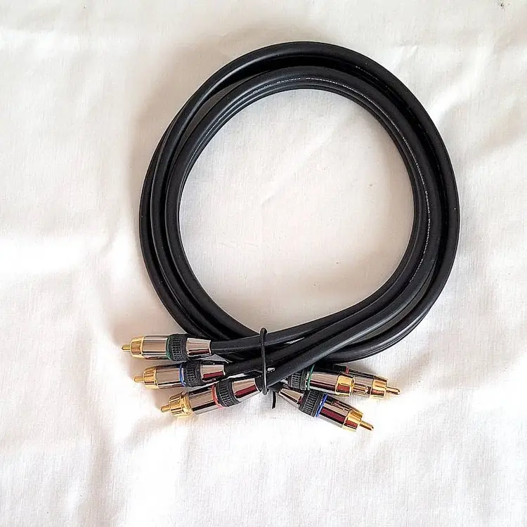 Nexxtech Ultimate High Performance RCA Audio Cable – 3ft