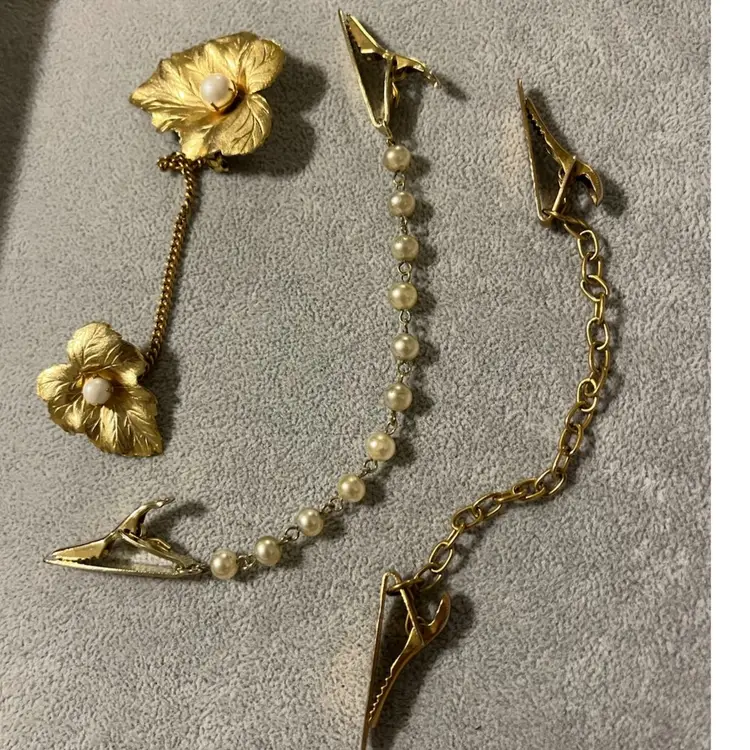 Lot Of 3 Gold Tone Sweater Clips