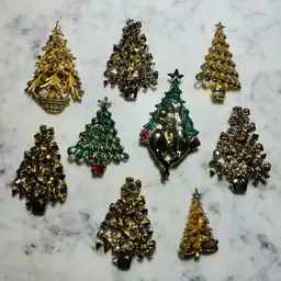 #04 - Buyer’s Choice Pick 1 - Christmas Tree Brooches