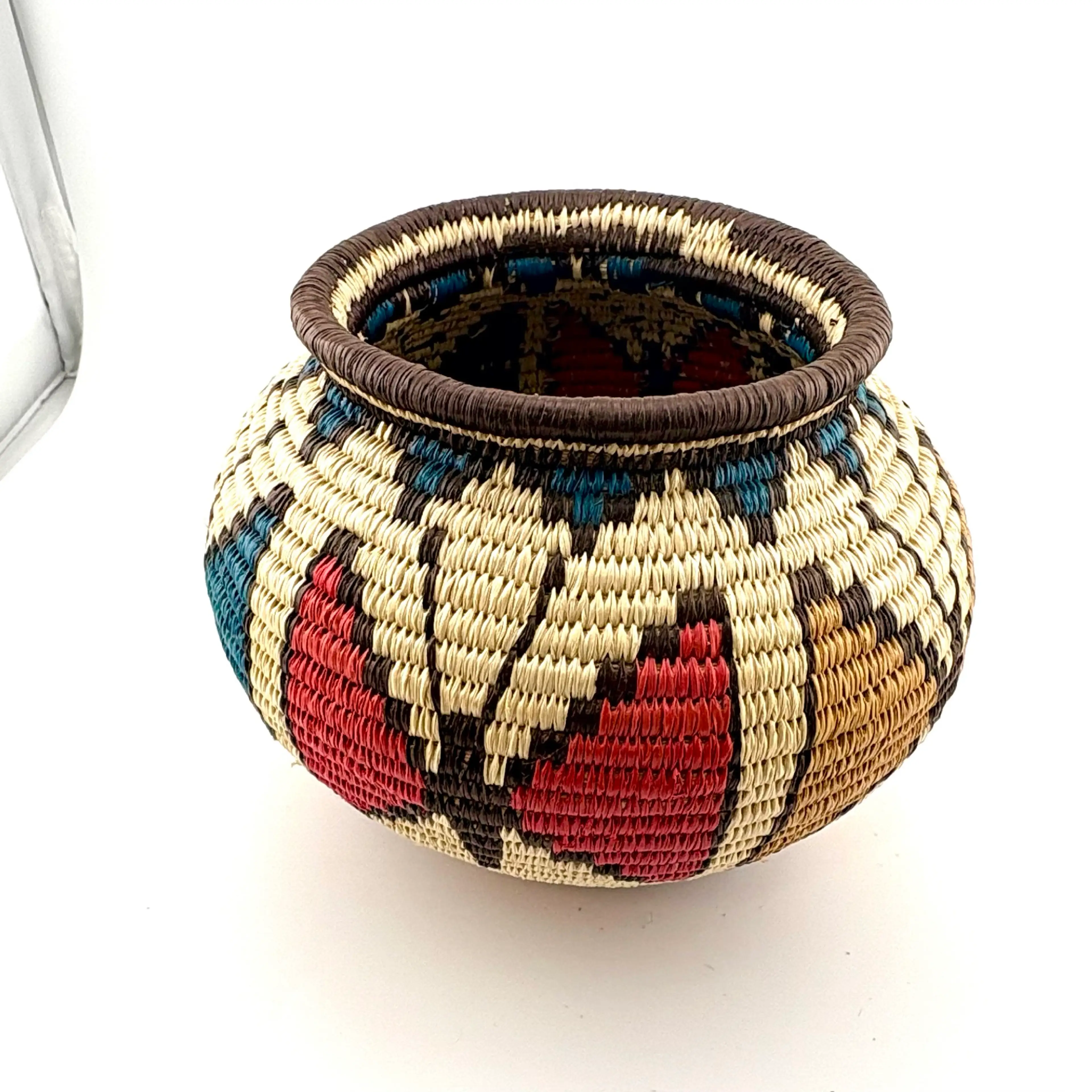 Image 4 of 9