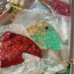 Glitter Fish Patch and other misc $5
