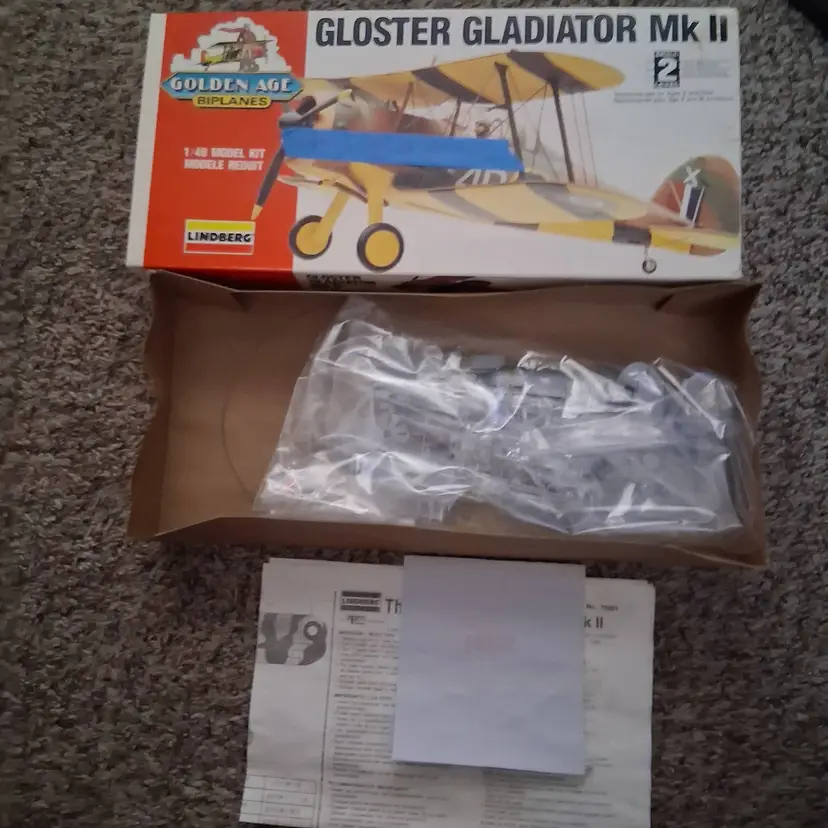 Lindberg Gloster Gladiator Mk II Model Kit ~ Golden Age Biplanes
