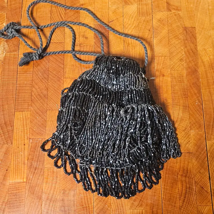 Vintage 1920s Flapper Purse Art Deco Iridescent Seed Bead Drawstring Evening