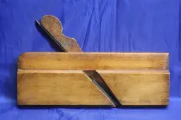 Wooden Center Beading Plane – 3/8 in. – OWASCO TOOL CO.   NEW YORK