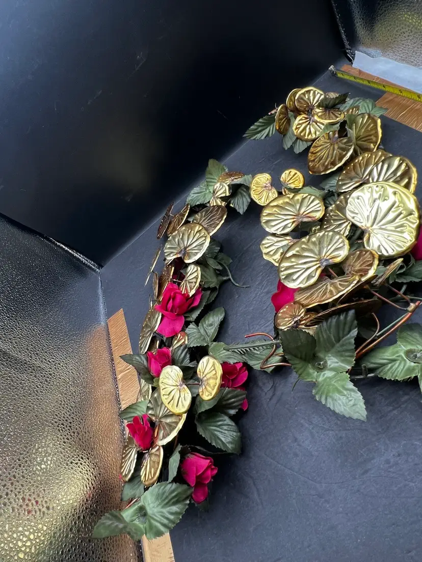 #604B Vintage Homco 1375 Geranium Leaf Vines Brass Wall Hanging Decor