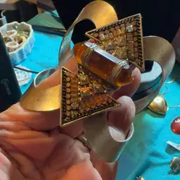 Silver toned Bracelet Bangle With Stone