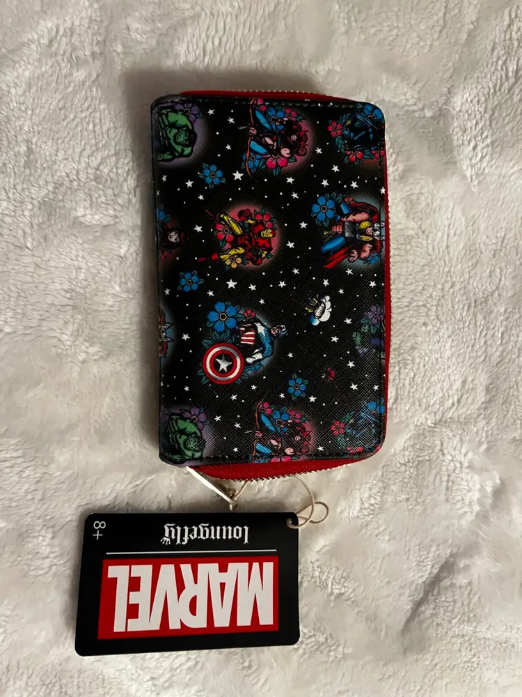 NWT -Loungefly Marvel’s AVENGERS wallet