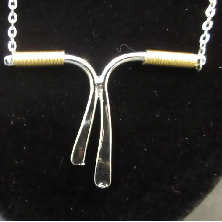 Vintage Retro Silver & Gold Tone Metal Abstract Pendant Necklace - 18 Inches Long