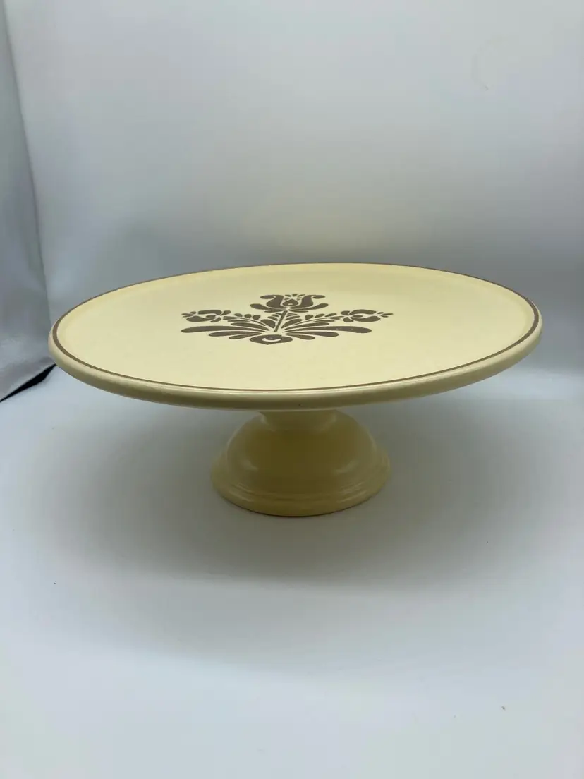 Pfaltzgraff Village Pedestal Cake Plate Vintage Made in the USA