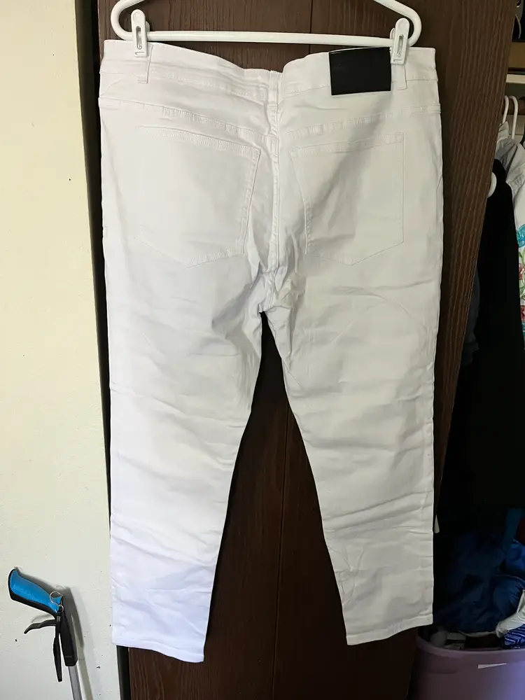 GINGTTO Mens Skinny Fit White Jeans 40x28 Stretch Denim Tapered NEW