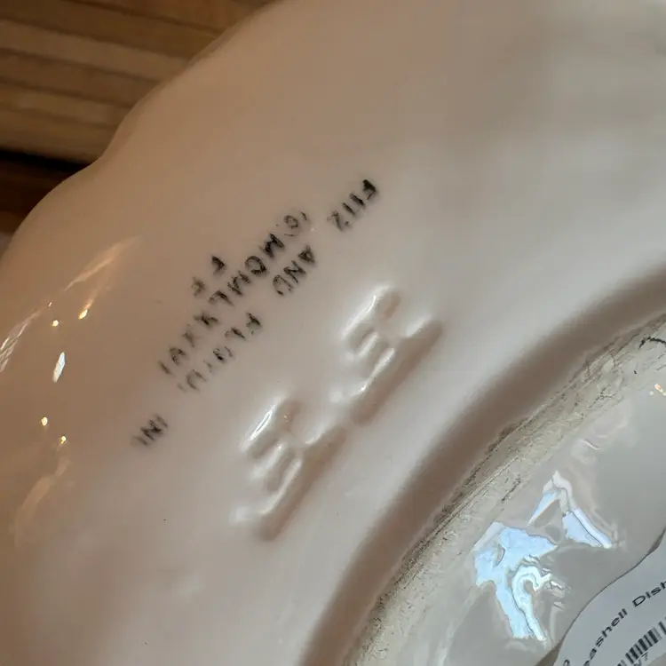 Vintage Fitz & Floyd Shell Porcelain Shell Dish Bowl