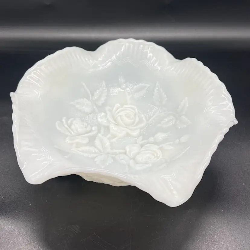 Vintage White Milk Glass Embossed Rose Scalloped Edge 3 Toe Dish Imperial? 