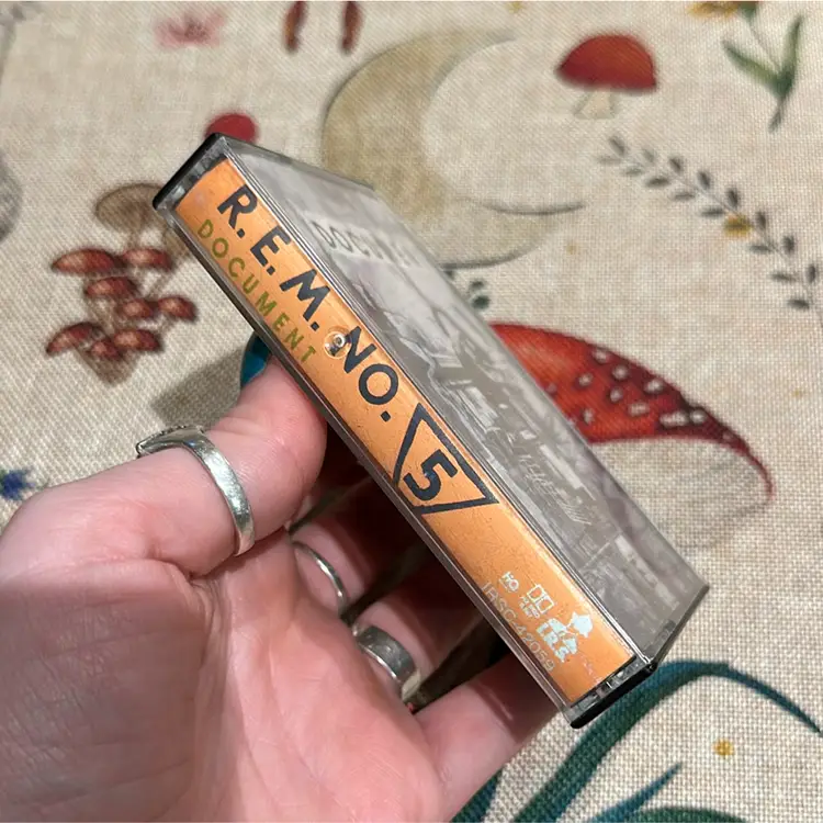 REM Document cassette 