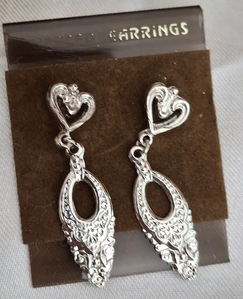 224 Whiting & Davis Silvertone Pierced Earrings